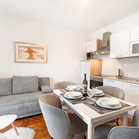 Luce Apartament *