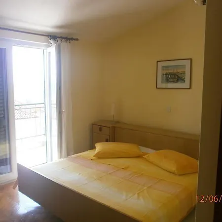 Luce Apartament Makarska