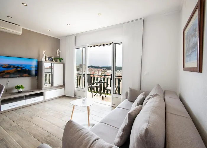 Luce Apartamento Makarska