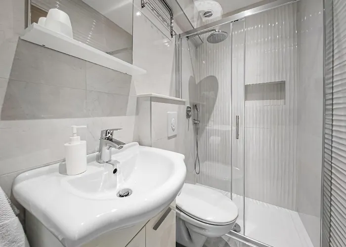 Luce Apartamento Makarska